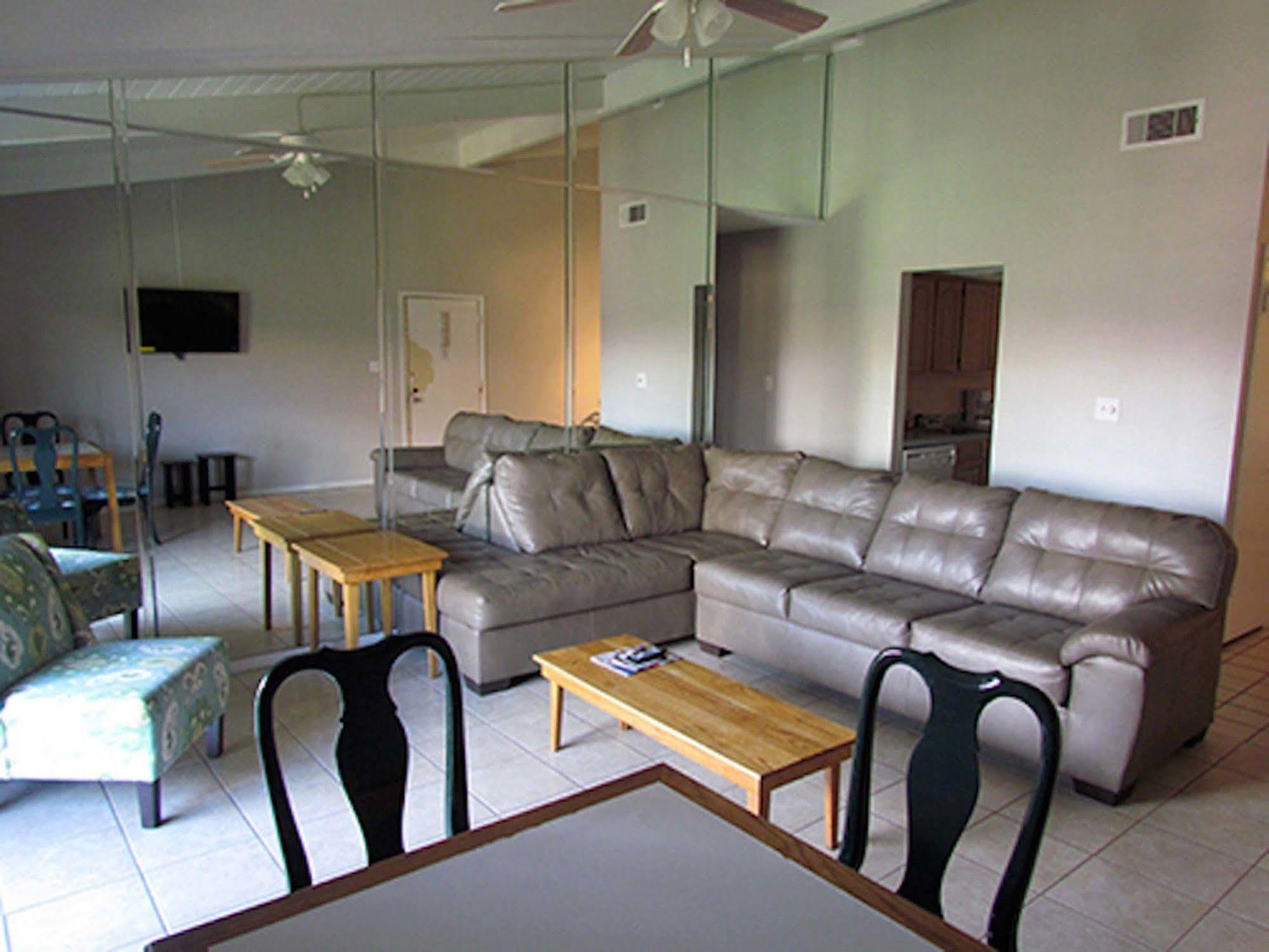 The Tiki- Beach Front Complex! Unit 106 South Padre Island Ngoại thất bức ảnh