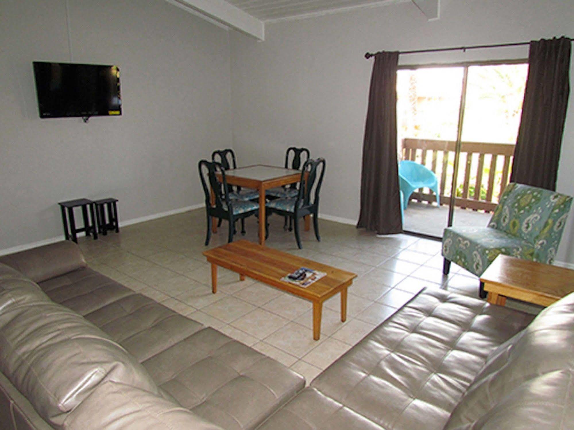 The Tiki- Beach Front Complex! Unit 106 South Padre Island Ngoại thất bức ảnh